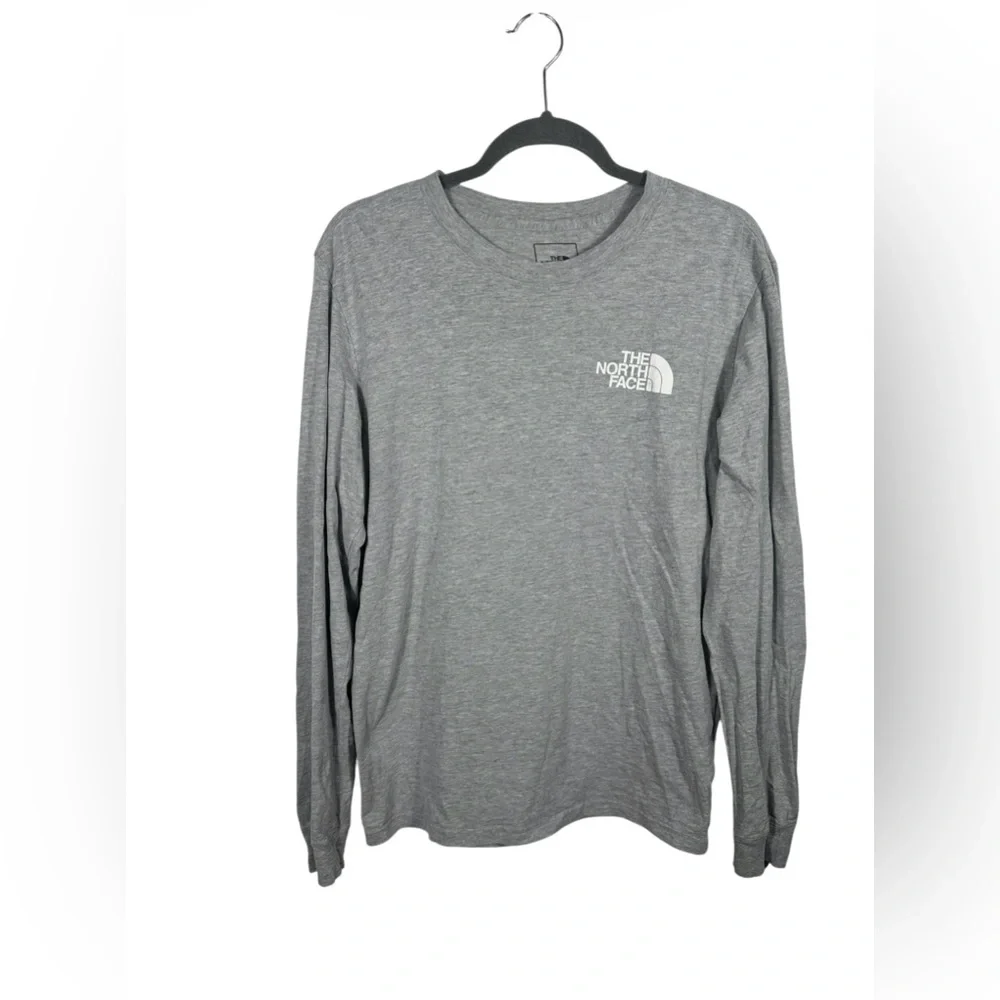 The North Face Long Sleeve Logo T-Shirt Gray Graphic Tee Men’s‎ Medium